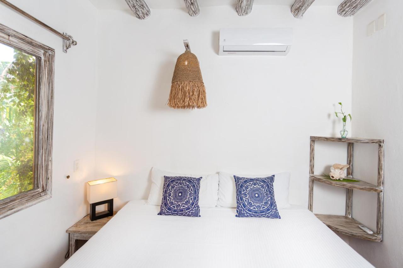 Holbox Dream Beachfront Hotel Exterior photo